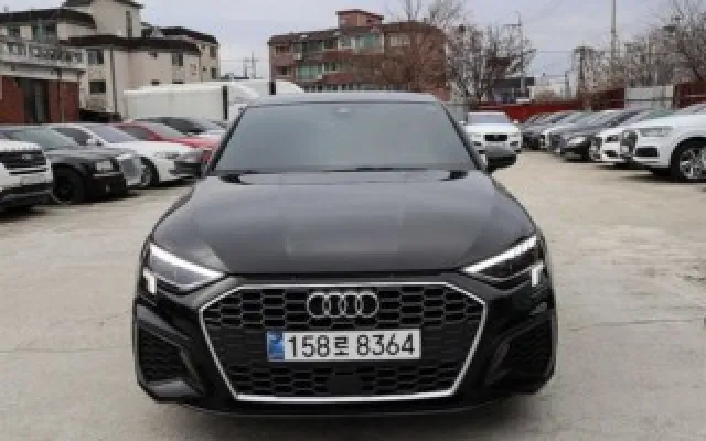 뉴 A3 40 TFSI 프리미엄 아우디 2022/07 60,252km